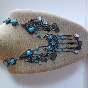 VINTAGE  NAVAJO FAUX TURQUOISE HUGE SILVER TONE METAL SQUASH  BLOSSOM  NECKLACE